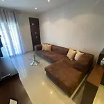 Central Sunny Apartment